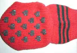 浙江省海寧市通順點塑廠 點塑膠毛圈襪的優勢與應用