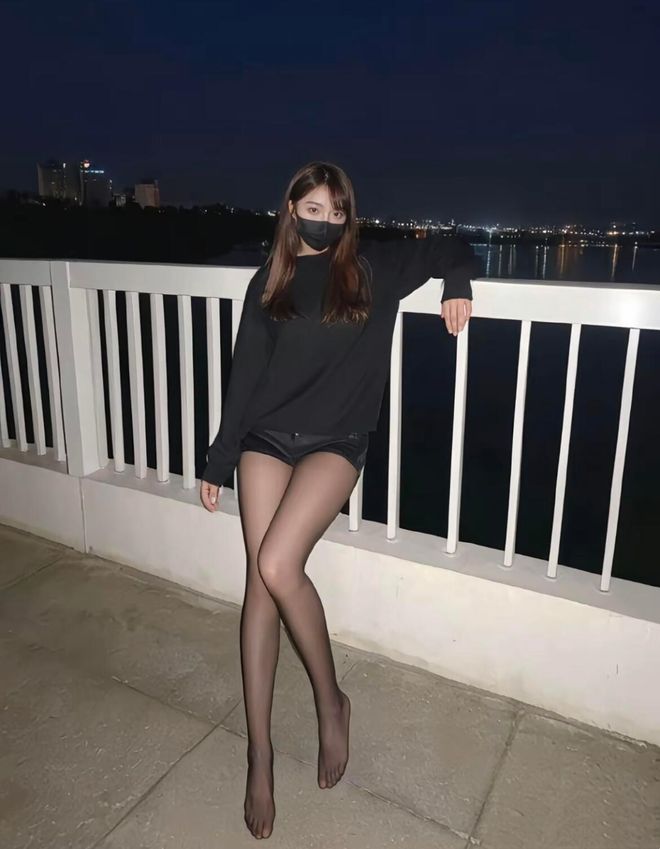 厚黑絲襪與毛圈襪 別樣美學下的感官體驗